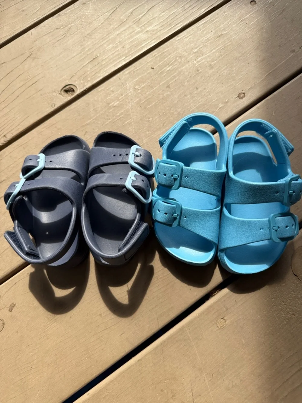 Wonder Nation Little Kids 5-6 Adjustable Double-Buckle Sandals in Blue and Navy
